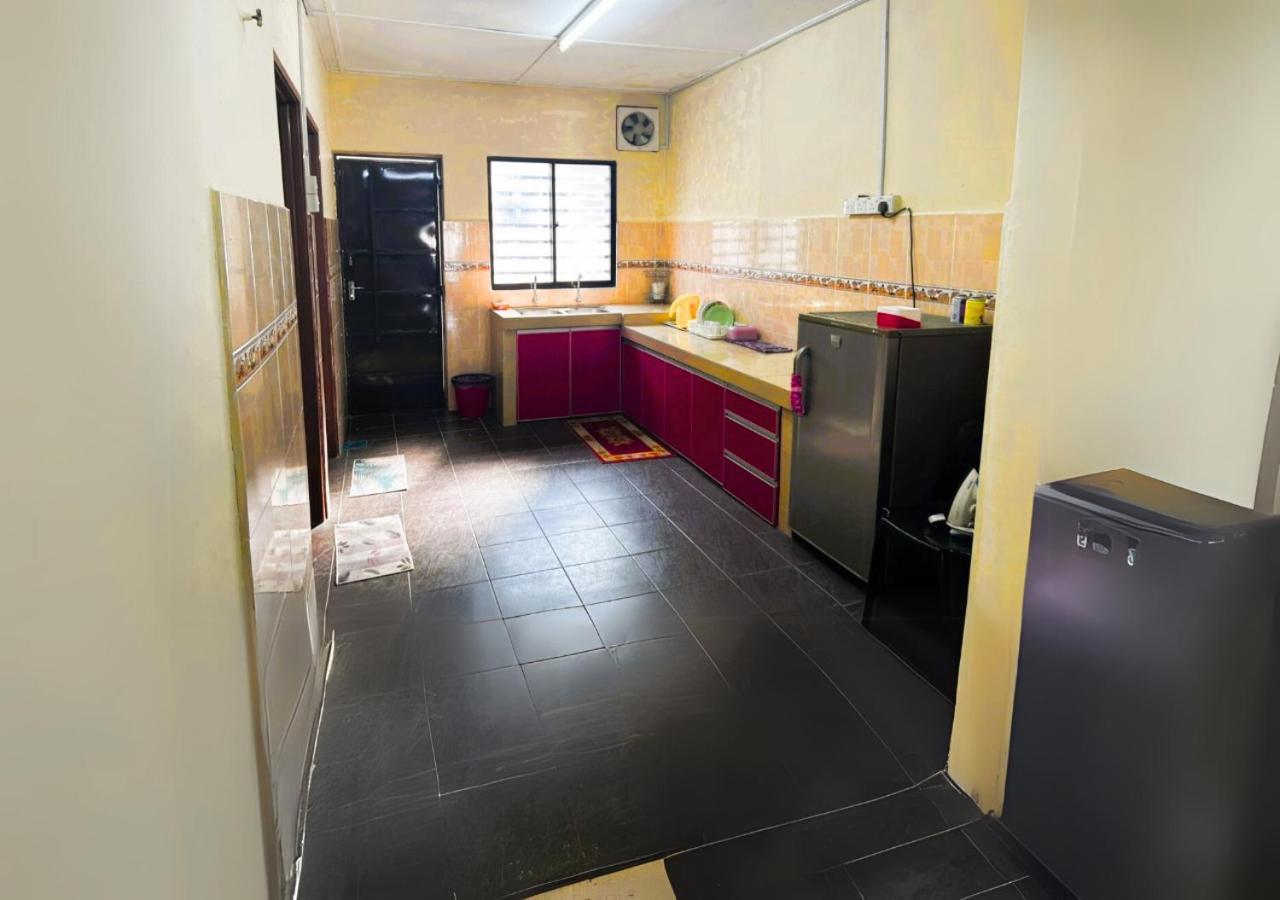 Rumah percutian Cozy Terrace - 1km To Water Theme Park Tambun Ipoh