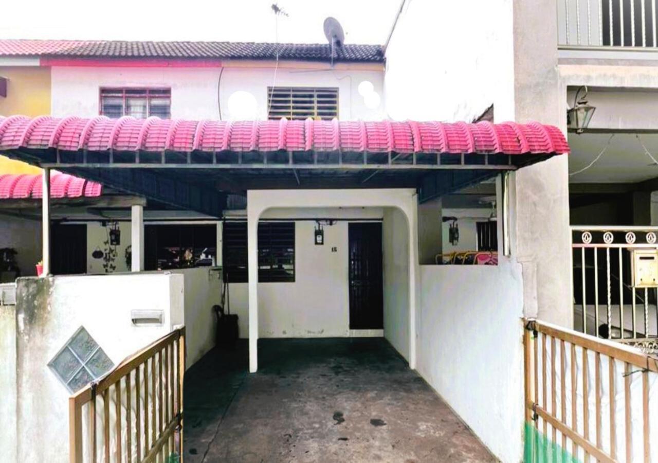 Cozy Terrace - 1km To Water Theme Park Tambun Ipoh